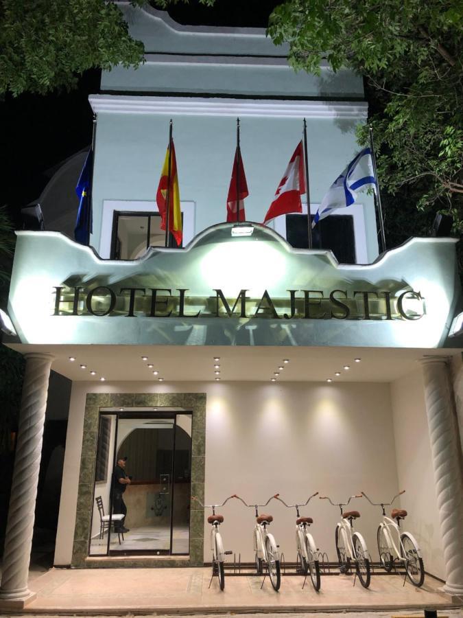 Hotel Majestic All Inclusive Playa del Carmen Exterior photo